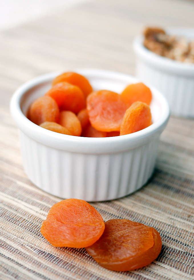 Dried apricots in pregnancy