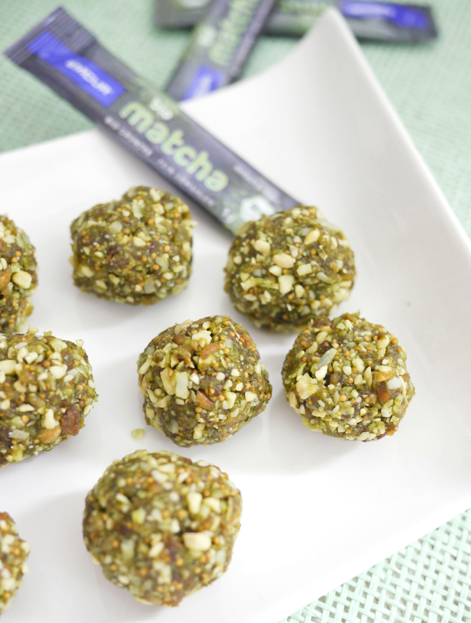 Tasty Energyballs with emcur's Matcha